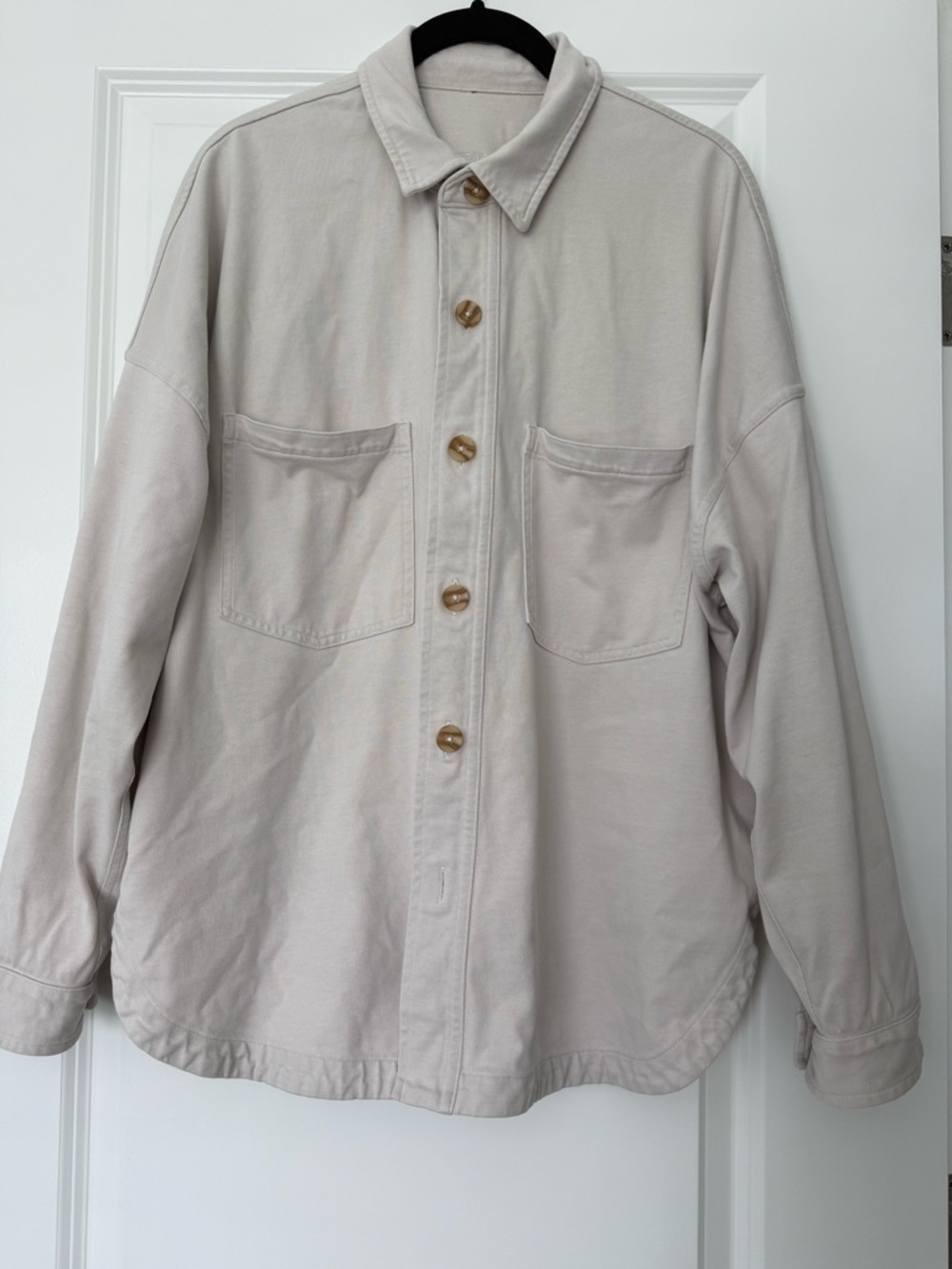 Vuori Button-Down Shirt Jacket in Light Beige